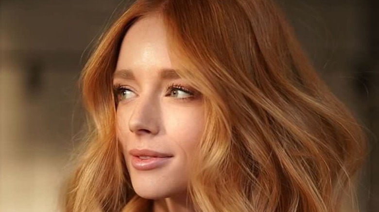 How To Get Strawberry Blonde Hair At Home - Step-by-Step.