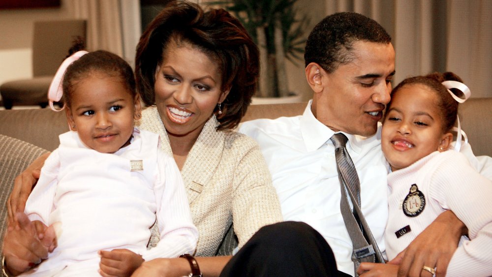 Sasha Obama, Malia Obama, Michelle Obama, and Barack Obama