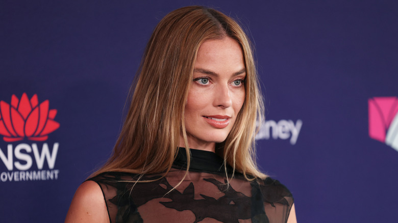 Margot Robbie Gets Slammed With Ozempic Rumors At PFW (But We Think It's BS)