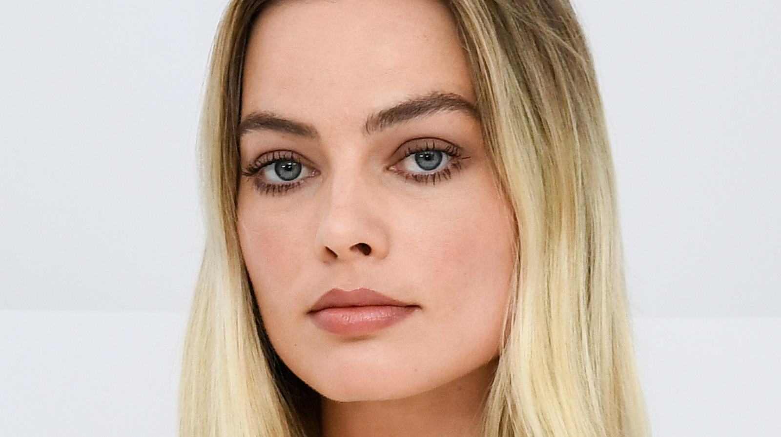 Margot Robbie Reveals The Super-Strict Diet That Keeps Her Slim.