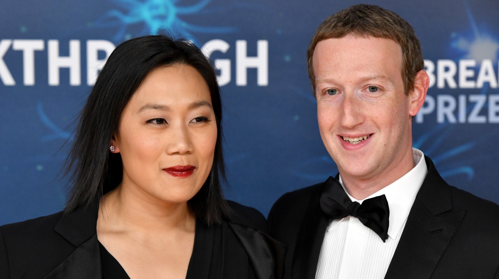 <a href="https://www.thelist.com/1801936/mark-zuckerberg-saucy-grand-gesture-priscilla-chan-40th-birthday/" target="_blank">Mark Zuckerberg’s Saucy Grand Gesture For Priscilla Chan’s 40th Proves He Has A Lot To Make Up For</a>