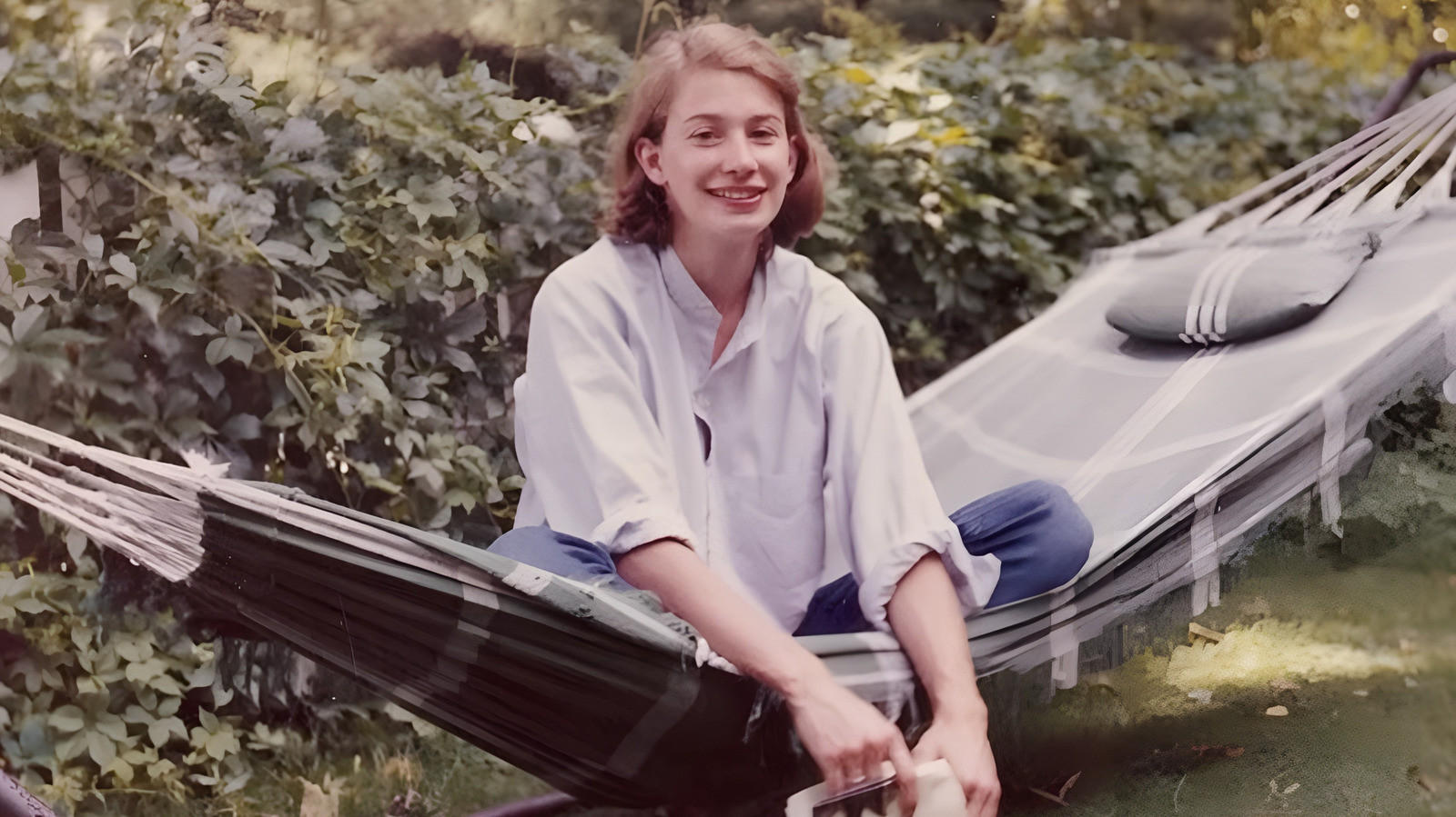 Mary Oliver & Molly Malone Cook: Their Real-Life Love Story