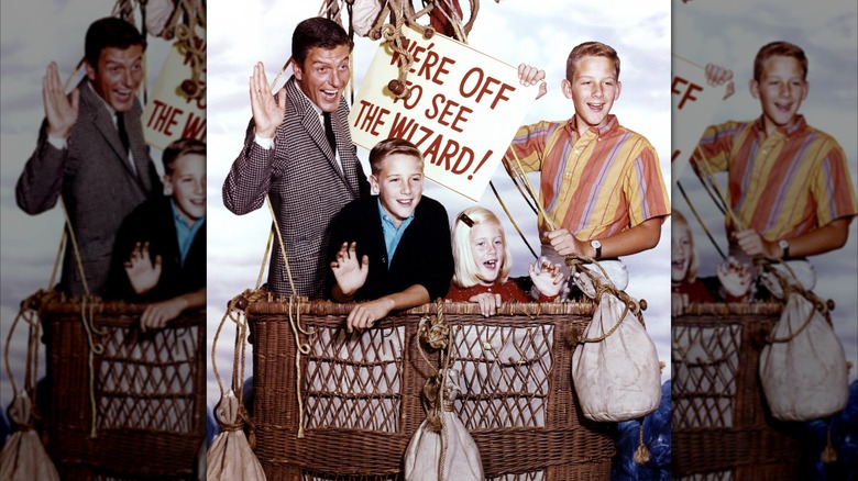 Dick, Christian, Barry, and Stacy Van Dyke promoting 'The Wizard of Oz'