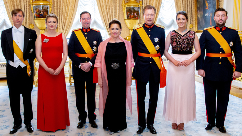 Royal family of Luxembourg posing