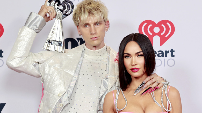 Megan Fox's Eyebrow-Raising Experience With Machine Gun Kelly Has ...