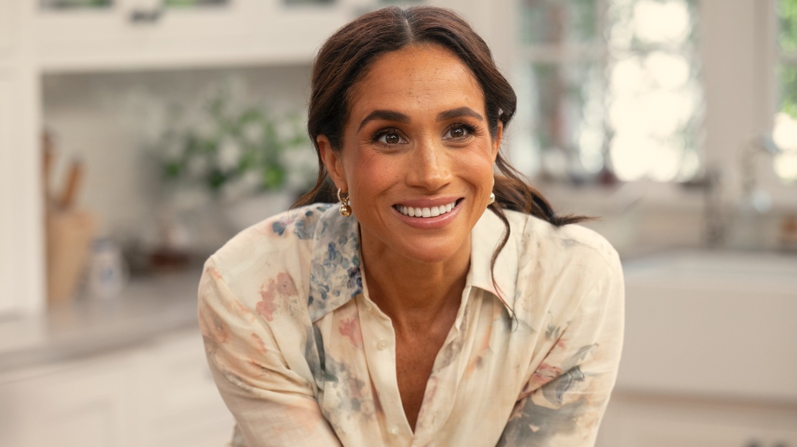 Meghan Markle’sは、これまでと同様にいくつかのしゃっくりに直面しました（そして最初のレビューはあまり良くありません）