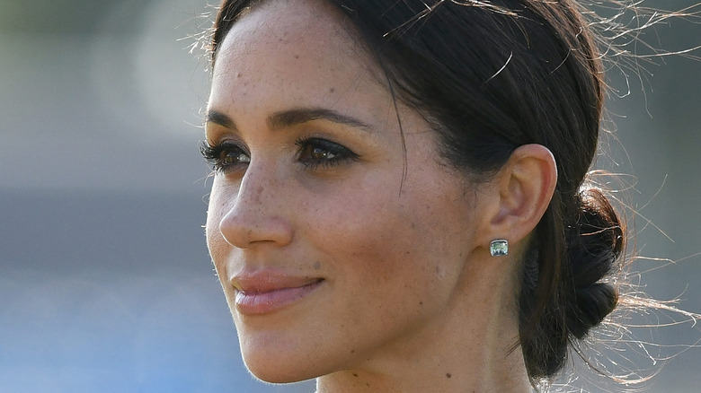 Meghan Markle looking off into the distance