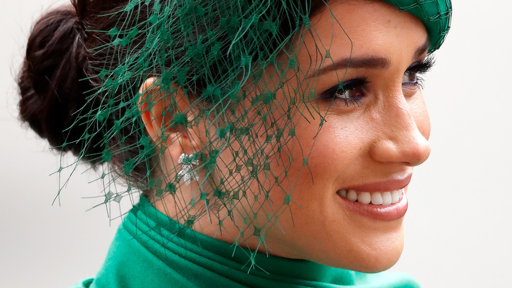 Meghan Markle in green fascinator