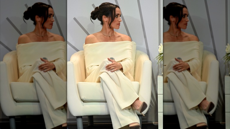 Meghan Markle sitting