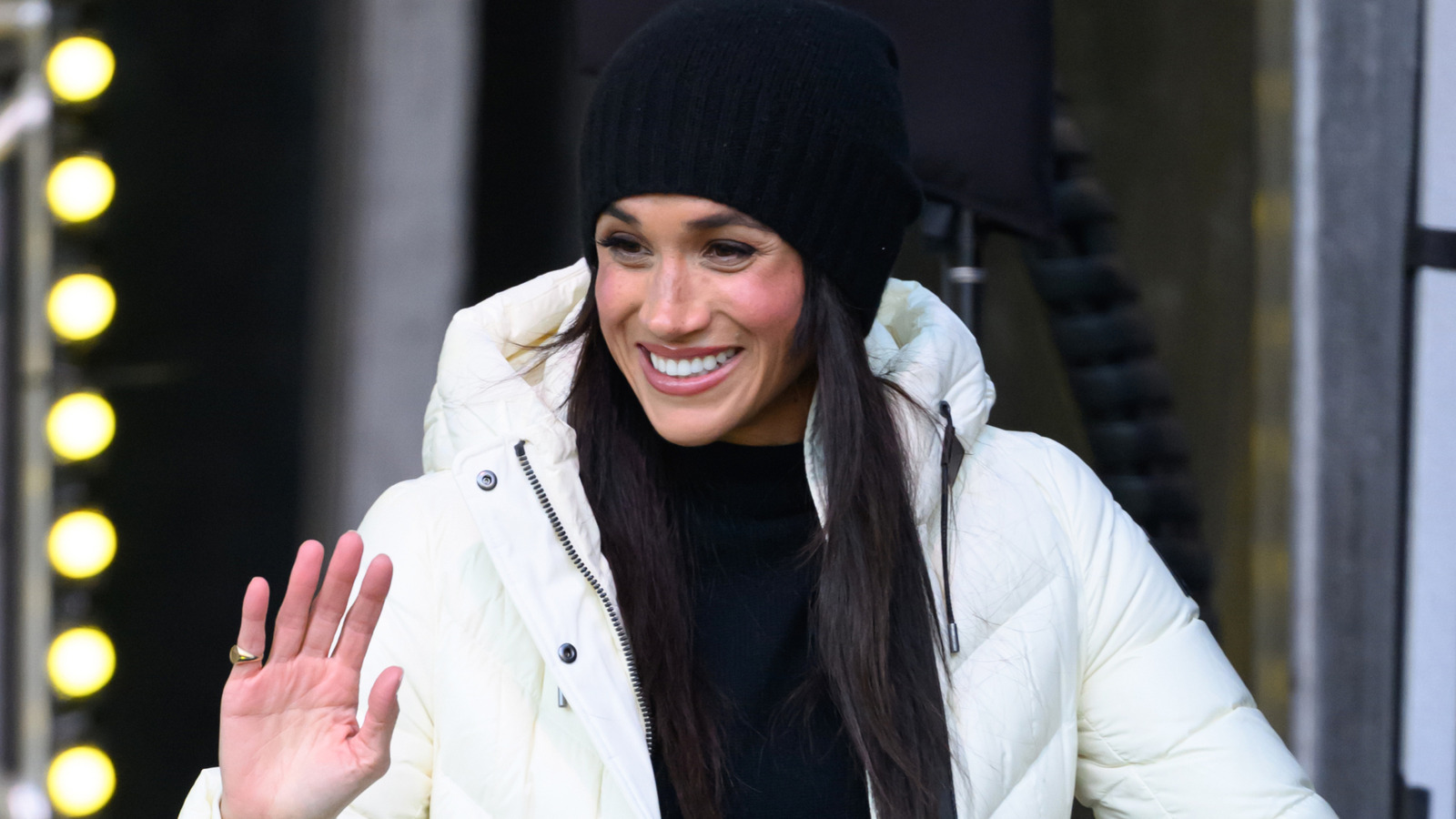 Meghan MarkleがDolly Partonをオフにしようとした報告された試みは、彼女の悪用担当者を修正しません