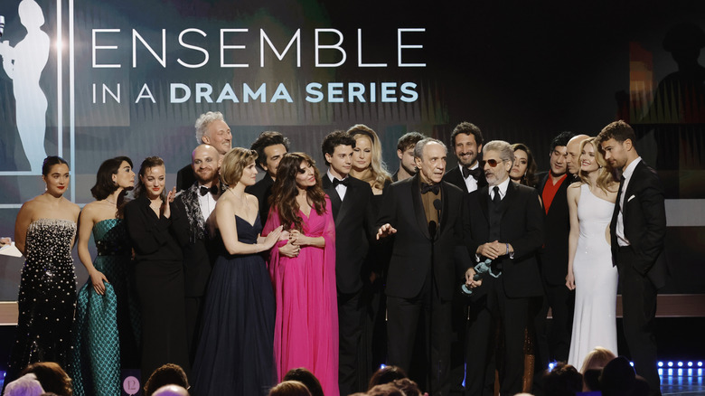 Cast of White Lotus winning