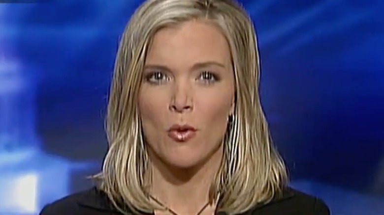 Megyn Kelly's first Fox News appearance in 2004 where she wears a blue dress