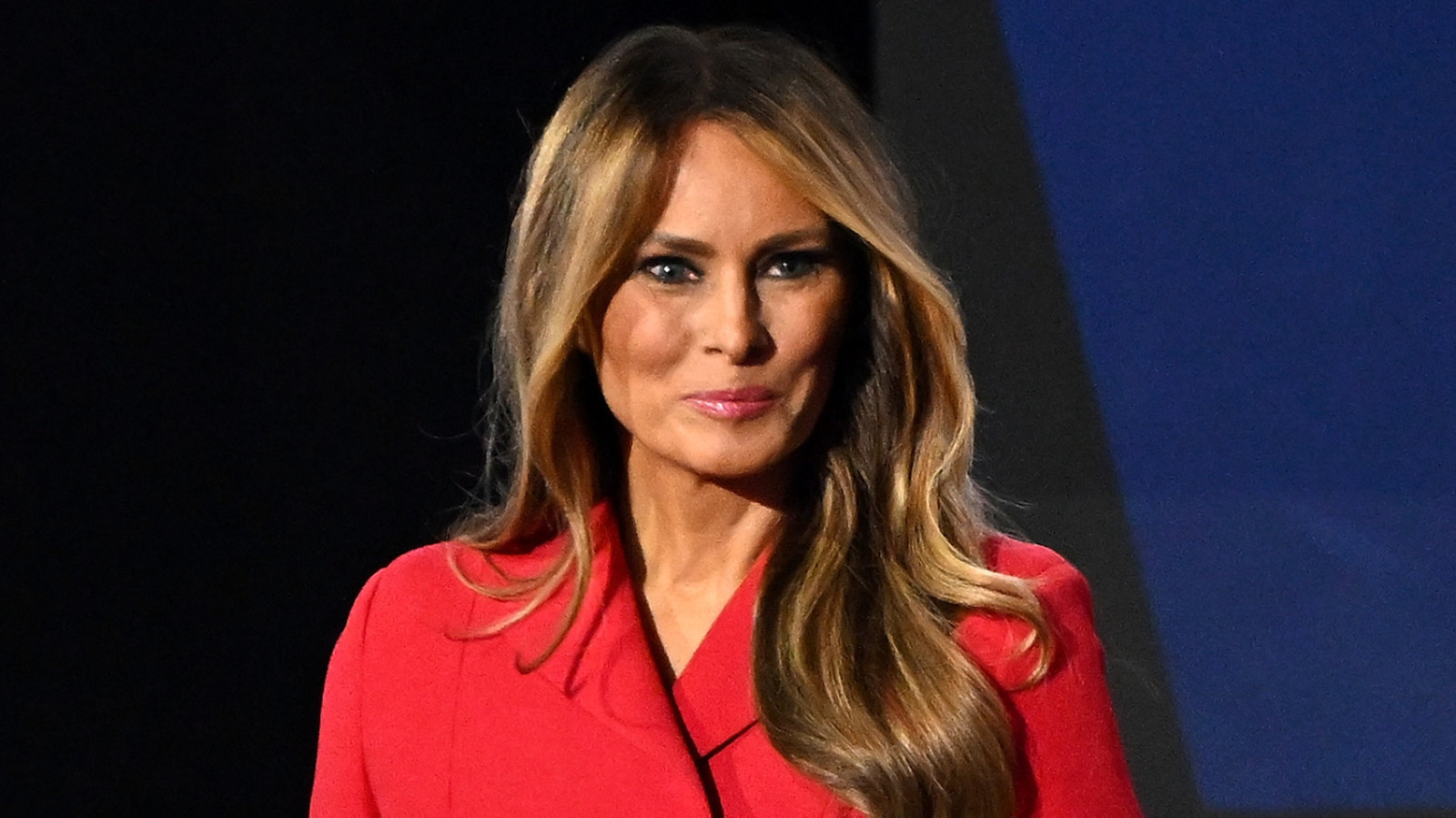 Melania Trump Shows A Little Leg In Boss Babe Blazer At The White House The List