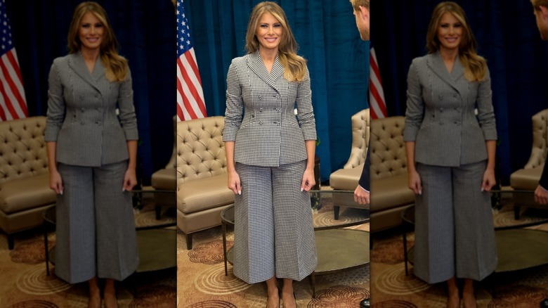 Melania Trump posing for photo before attending Invictus Games