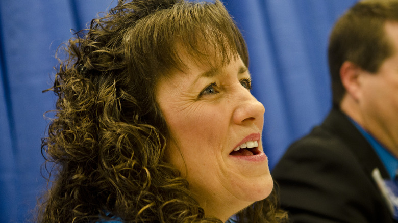 Michelle Duggar at desk