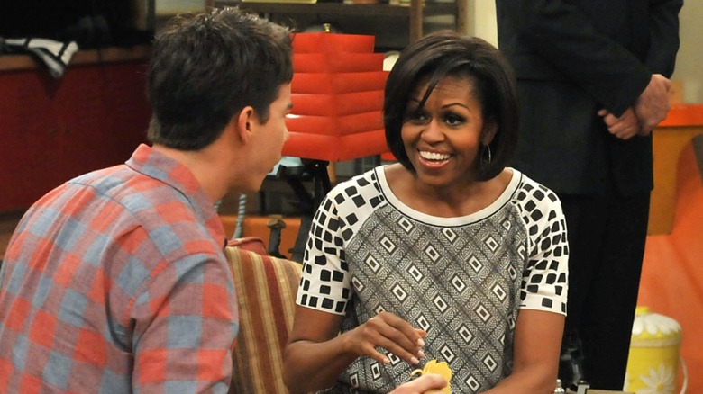 Michelle Obama smiling on 'iCarly'