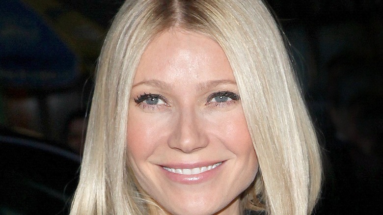 Gwyneth Paltrow rocks a center part