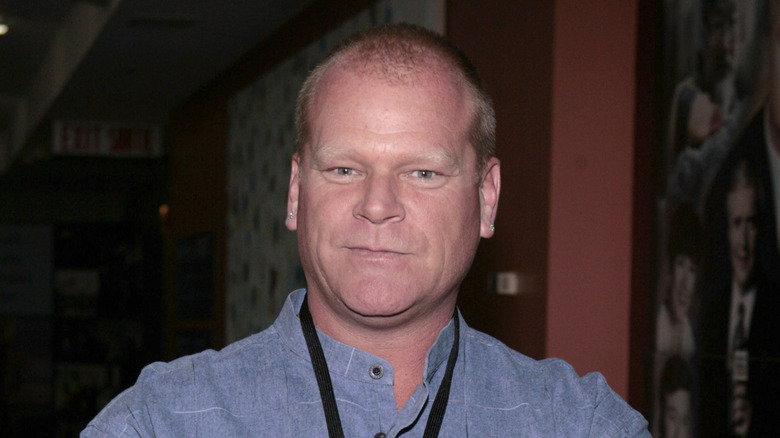 Mike Holmes posing in 2010