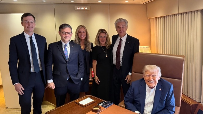 Jared Kushner, Mike Johnson, Kelly Johnson, Lisa Oz, Dr. Oz, and Donald Trump on Air Force One