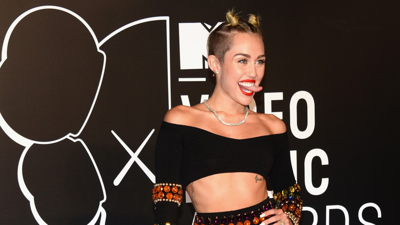 Miley Cyrus red carpet