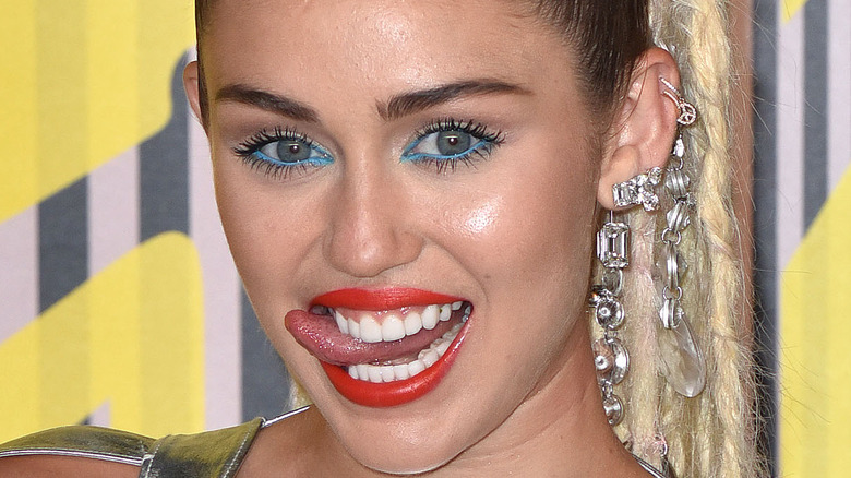 Miley Cyrus smiling 