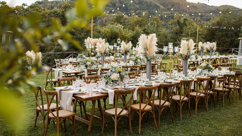 Wedding table setting