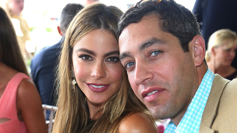 Sofía Vergara and Nick Loeb posing together at an event