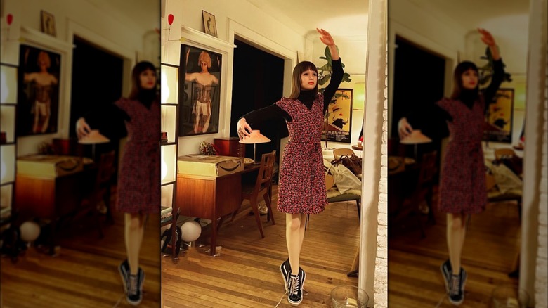 Adele Gianopoulos doing a ballet pose