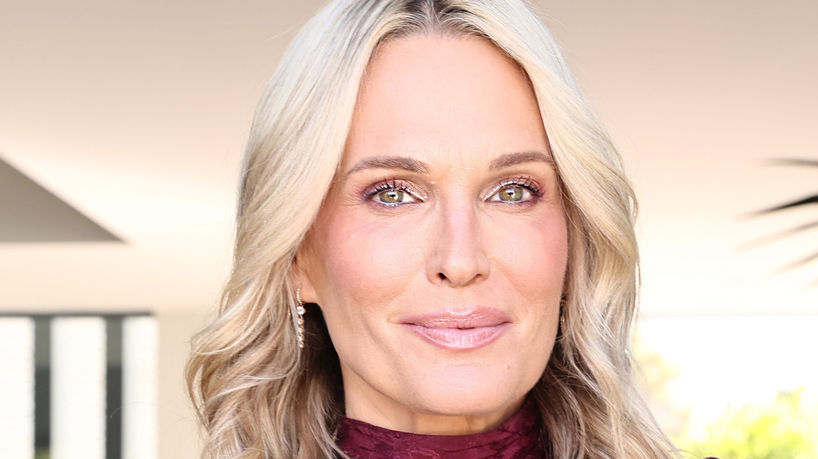 Molly Sims Tells Us Her MustHave Pieces For Summer Exclusive