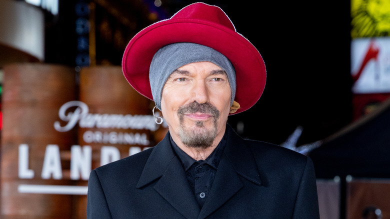 Billy Bob Thornton walking the red carpet