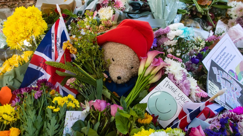 Items left in tribute to Queen Elizabeth II