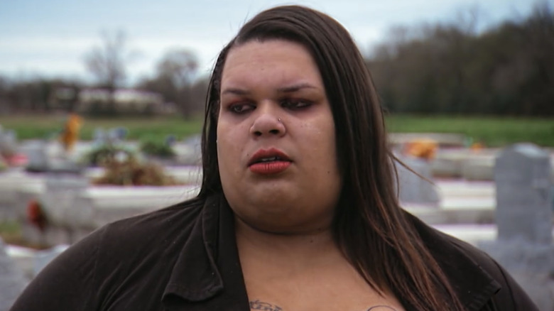Closeup of Destinee Lashaee during an episode of "My 600-lb Life"