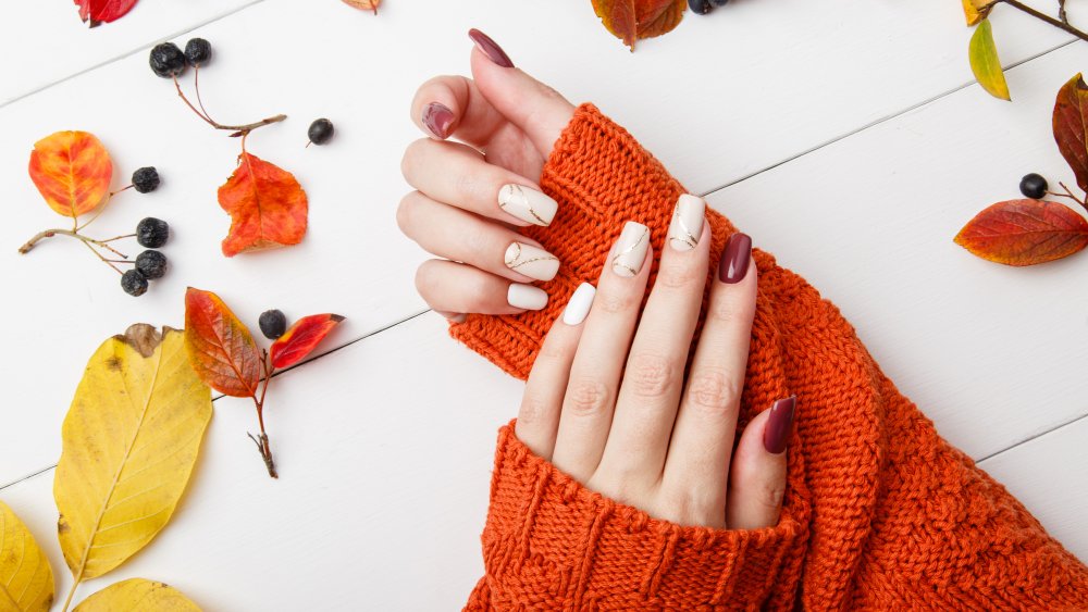 Fall manicure