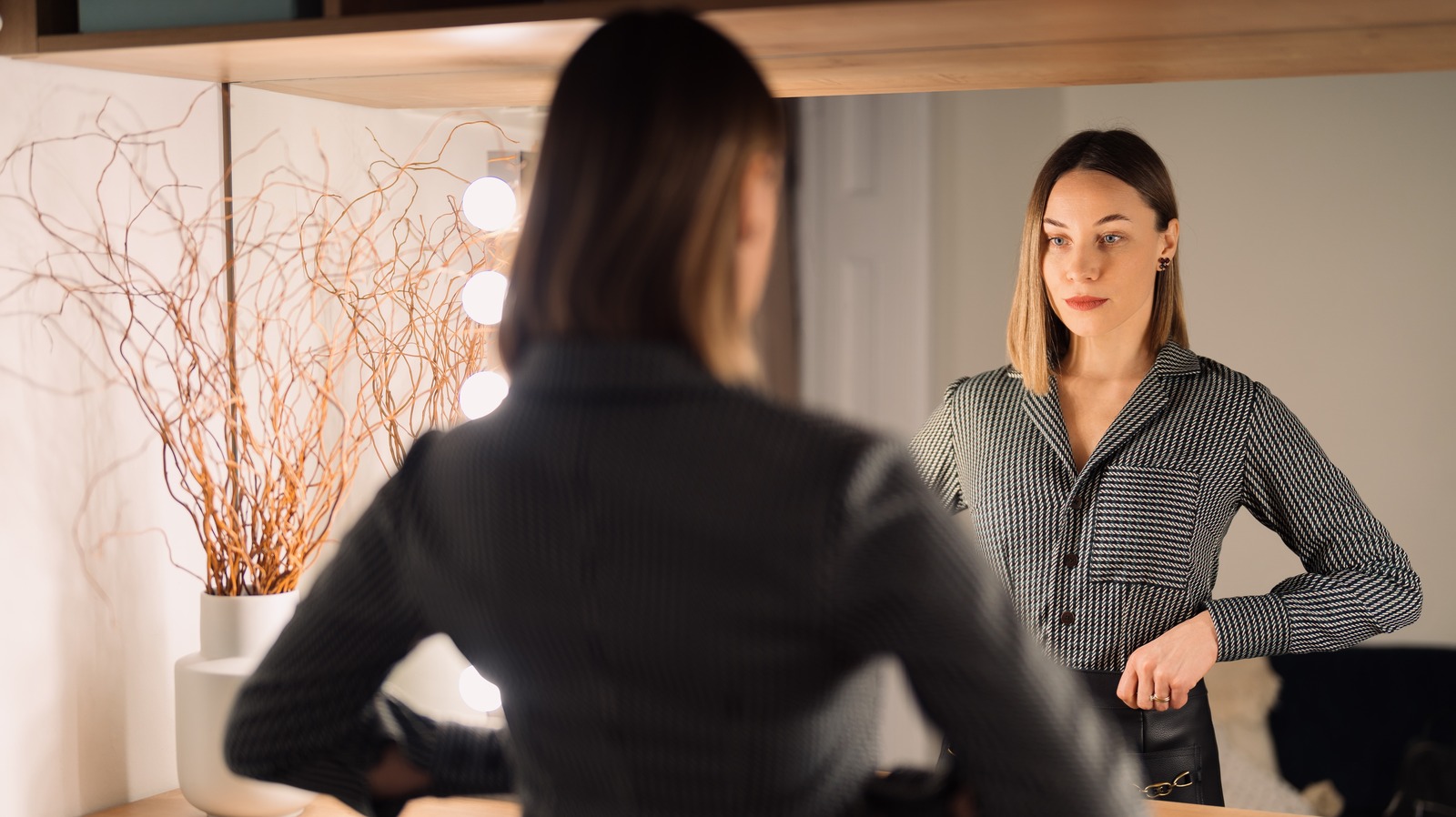 Narcissism Or Avoidant Attachment? Here's How To Tell The Difference