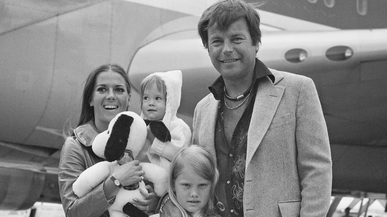 Natalie Wood with daughters