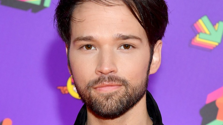 Nathan Kress on the red carpet