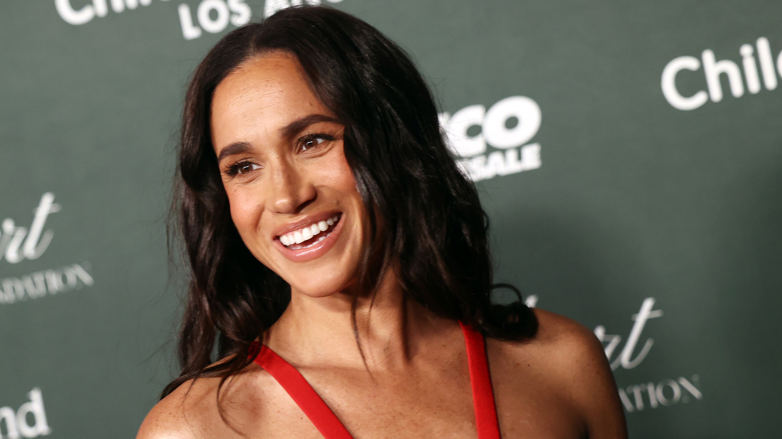 <a href="https://www.thelist.com/1756090/meghan-markle-video-archie-lillibet-voices/" target="_blank">New Meghan Markle Video Offers Rare Glimpse Of Archie And Lillibet (& Their Little Voices)</a>