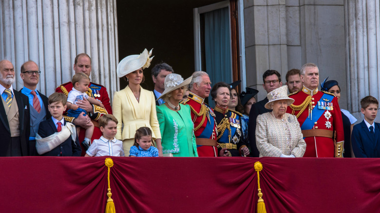 Group photo of the royal family