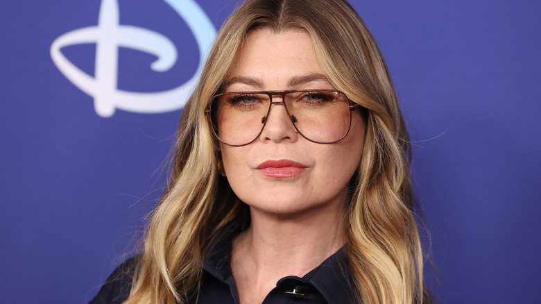 Ellen Pompeo posing at Disney red carpet event