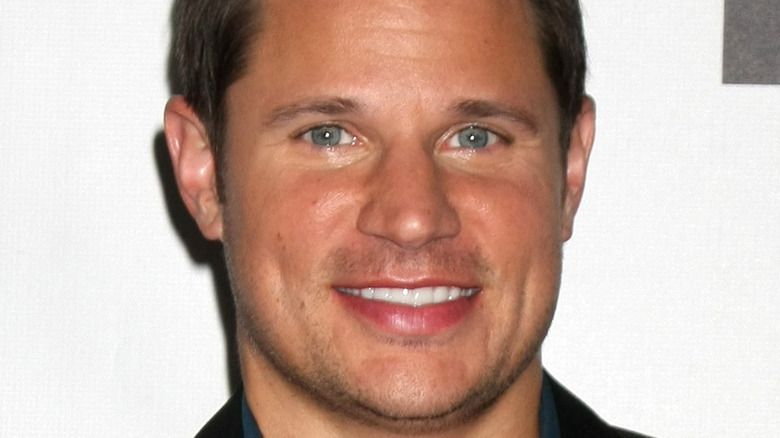 Nick Lachey smiling