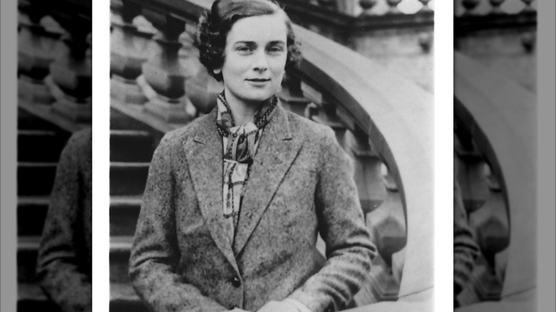 Alice, Duchess of Gloucester waist-up
