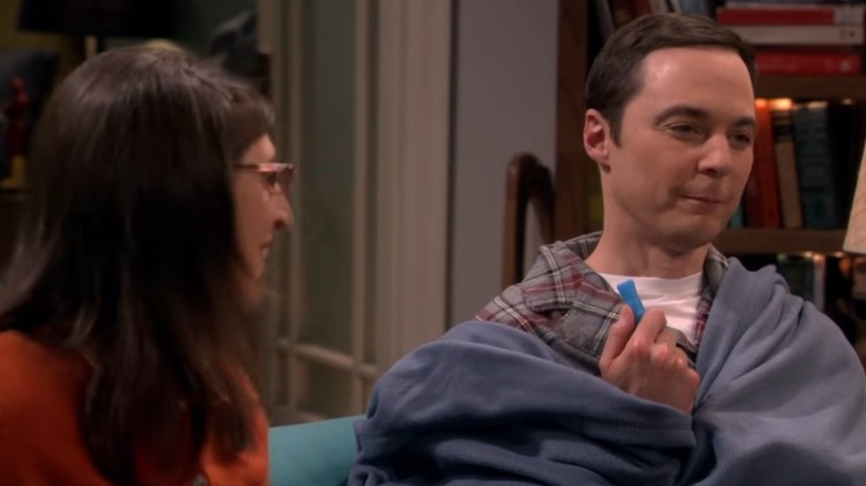 Mayim Bialik and Jim Parsons in an episode of "The Big Bang Theory"