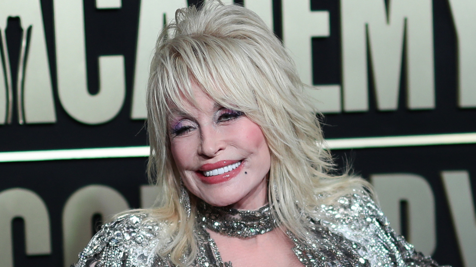 Of All Dolly Parton's Hits, This Is The Most Personal Song She's Written
