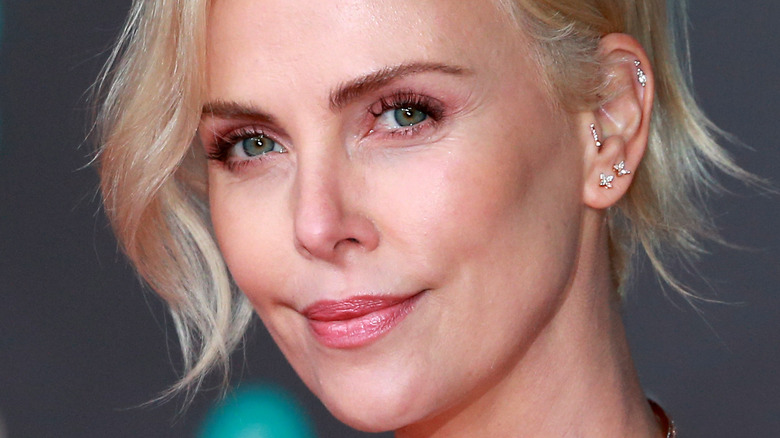 Charlize Theron short hair