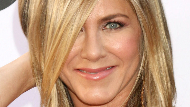 A smiling Jennifer Aniston 