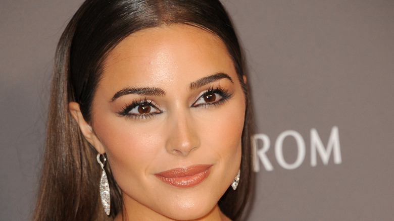 Olivia Culpo Swears By This Chanel Bronzing Cream