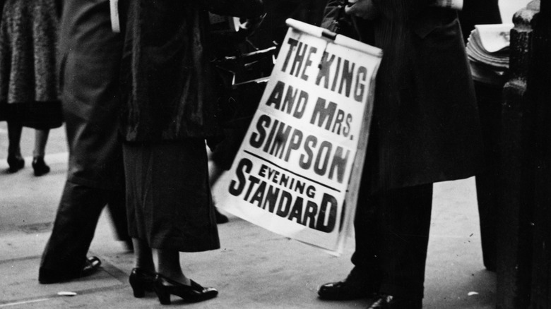 Old newspaper headline about Wallis Simpson