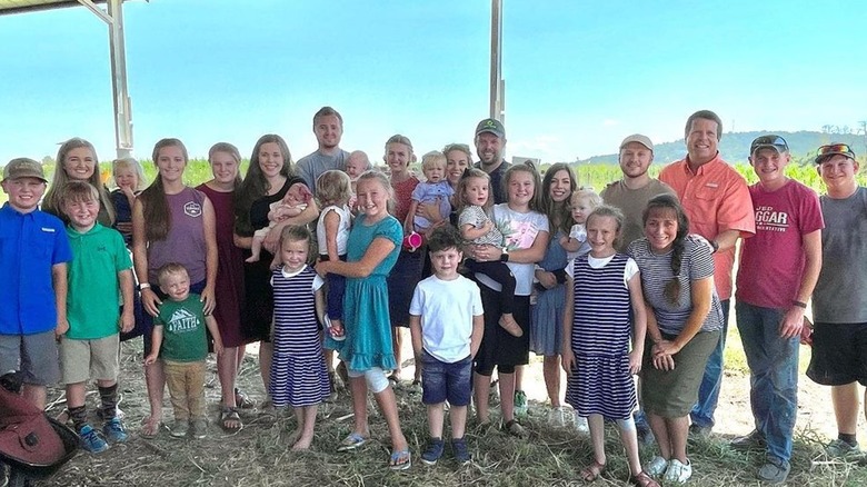 Extended Duggar family 2021