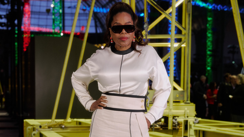 Oprah Winfrey poses at the 2026 Paris Fashion Week