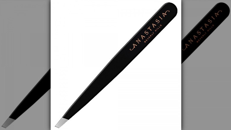 The Anastasia Tweezer